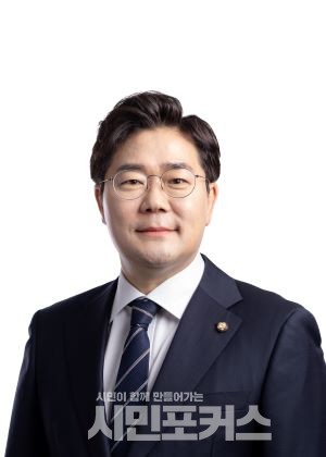 국회 교육위원회 박찬대 의원(더불어민주당, 인천 연수갑)